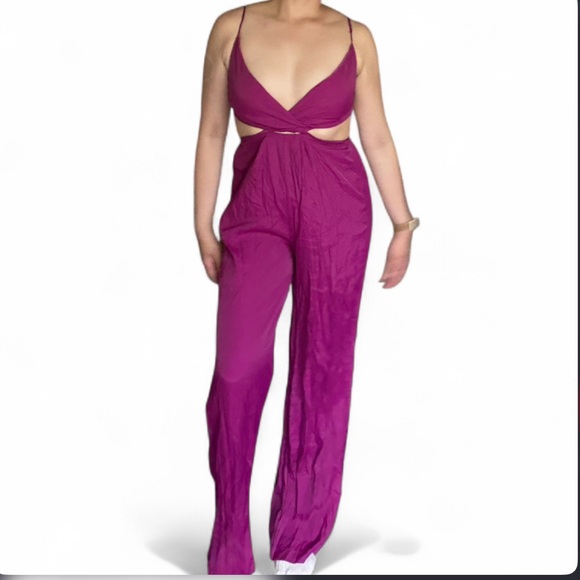 Francesca's Collections Fuchsia Twist Cutout Wide-Leg Jumpsuit - Picture 7 of 7
